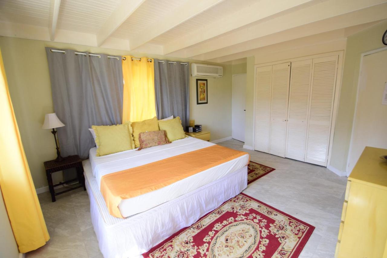 River Side Apt 9 @ Mystic Ridge. Ocho Rios Exterior photo