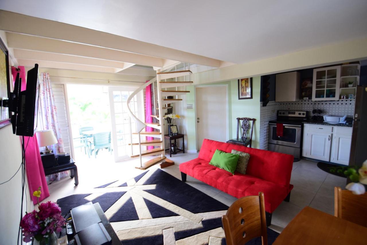River Side Apt 9 @ Mystic Ridge. Ocho Rios Exterior photo
